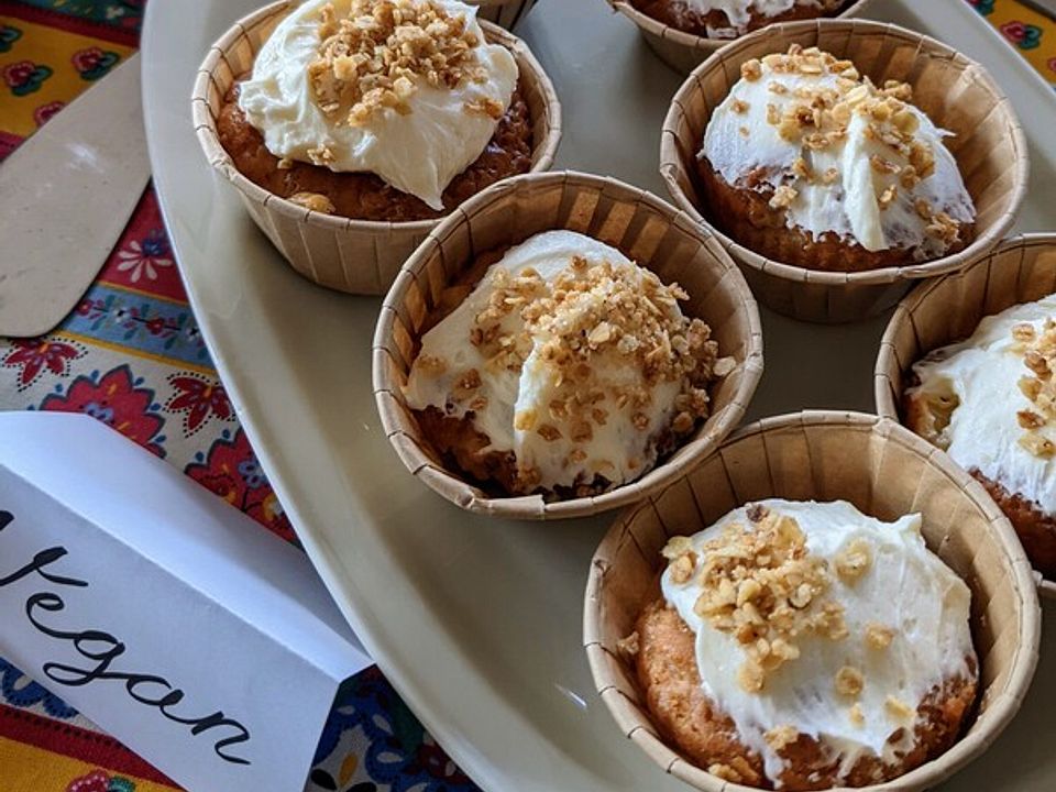 Saftige Apfelmuffins mit feiner Zimtnote von AnnK7| Chefkoch