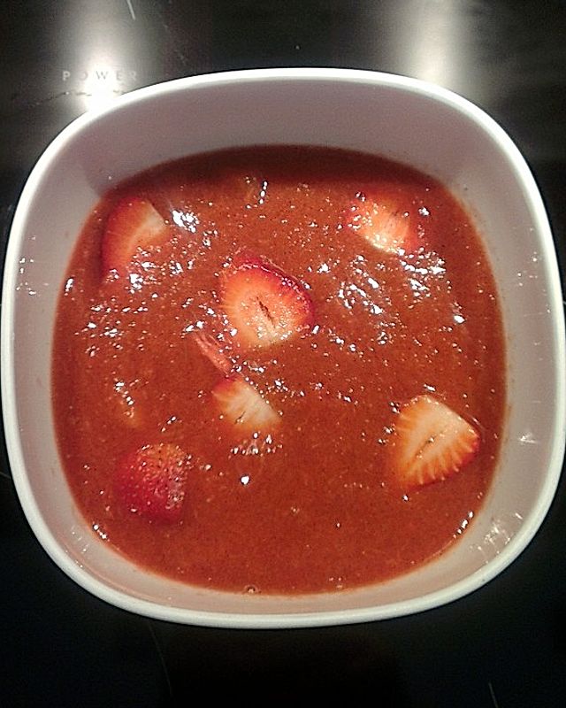 Rhabarber-Erdbeer-Pudding mit Vanillesauce