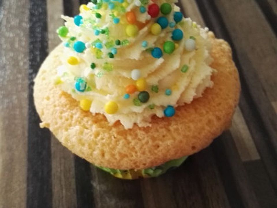 Limonaden-Cupcakes mit Vanilletopping von Sealiah| Chefkoch