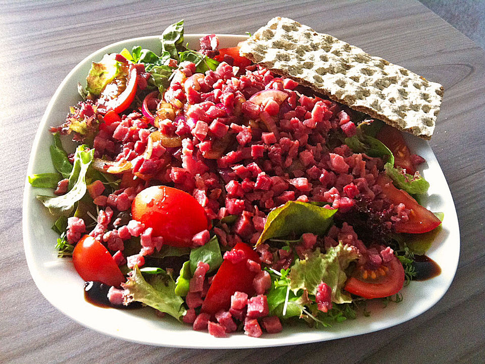 Bunter Salat mit Schinkenwürfeln von Mariisha | Chefkoch