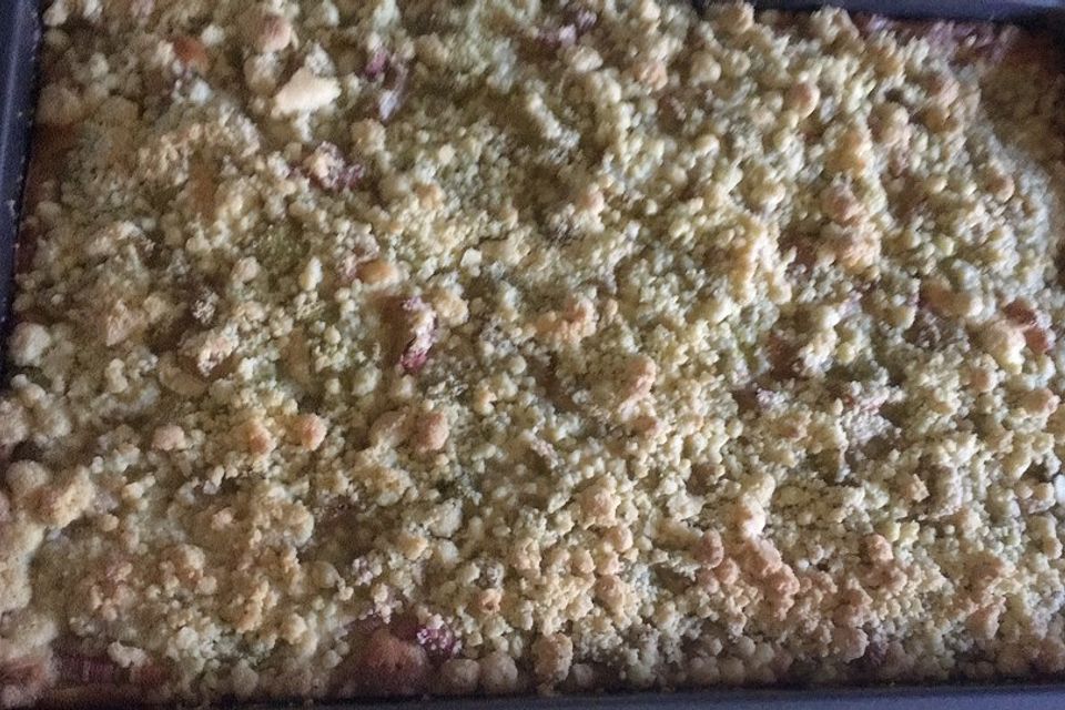 Rhabarber-Streusel-Kuchen