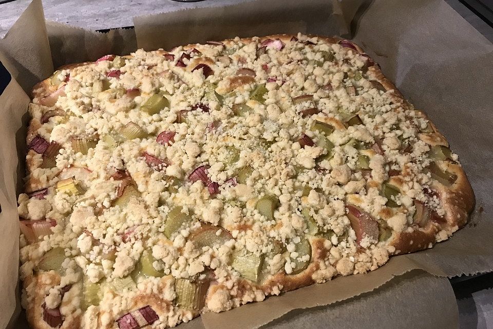 Rhabarber-Streusel-Kuchen