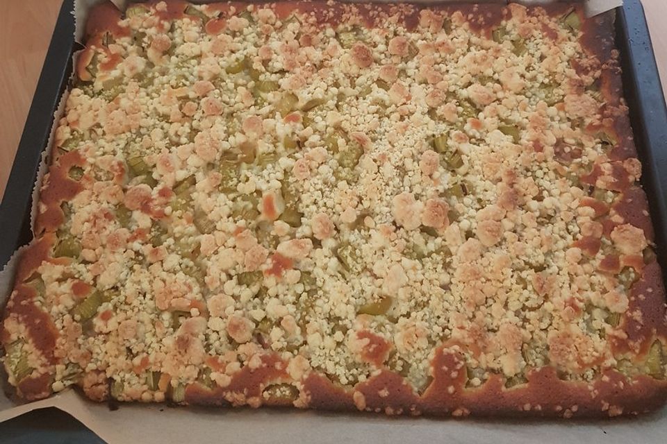 Rhabarber-Streusel-Kuchen