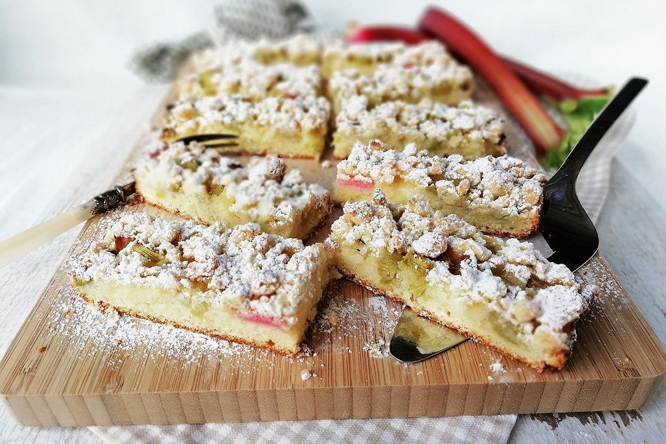 Rhabarber-Streusel-Kuchen