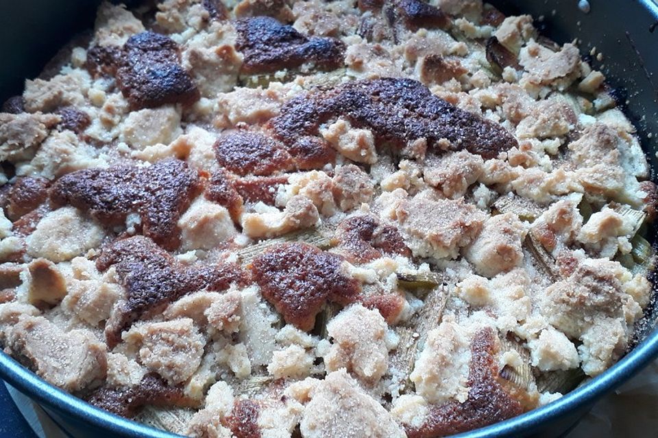 Rhabarber-Streusel-Kuchen