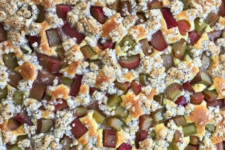 Rhabarber-Streusel-Kuchen