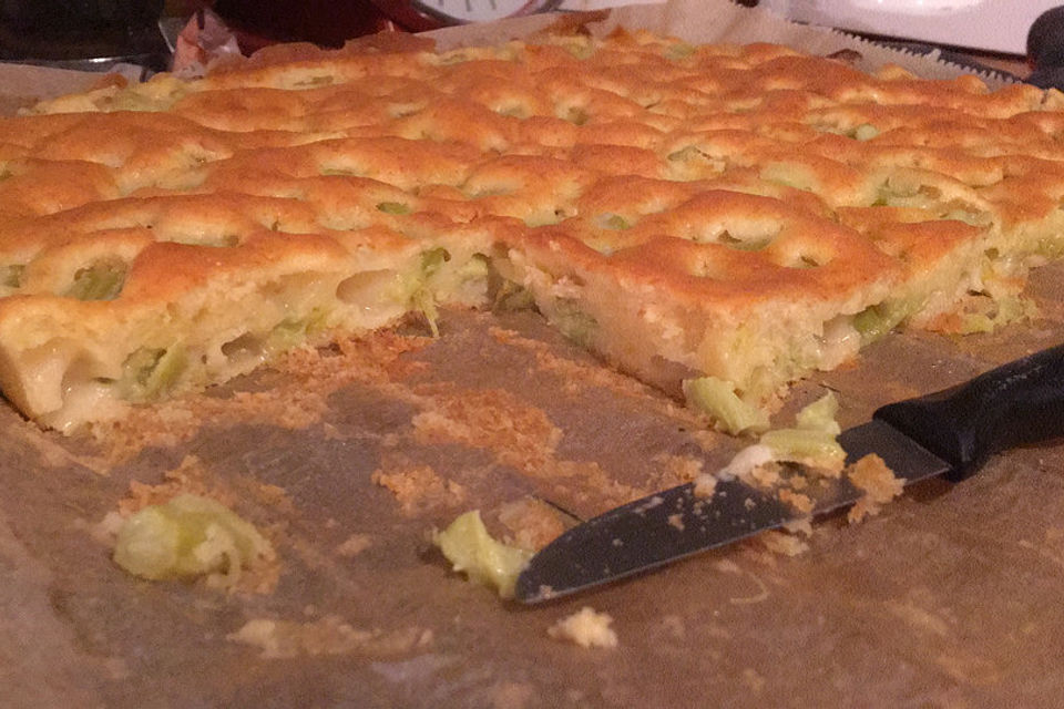 Rhabarber-Streusel-Kuchen