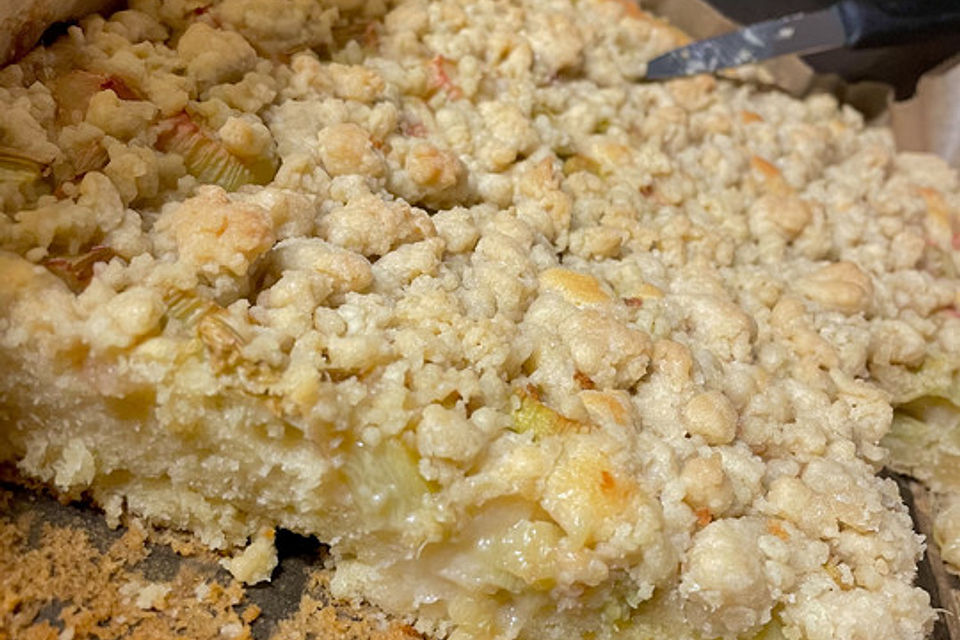 Rhabarber-Streusel-Kuchen