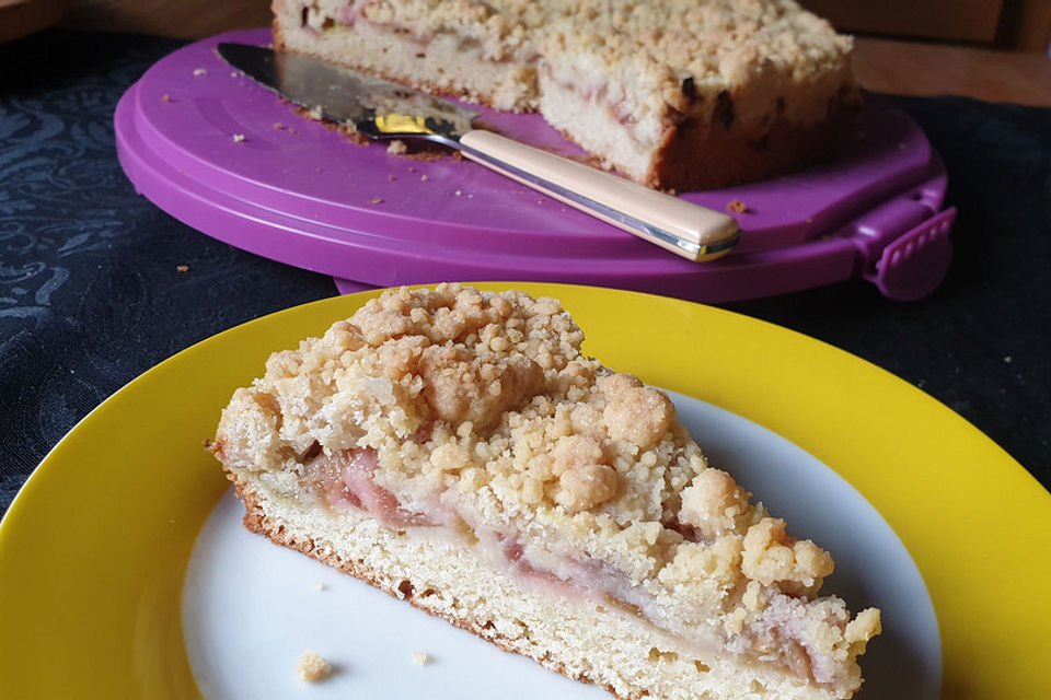 Rhabarber-Streusel-Kuchen