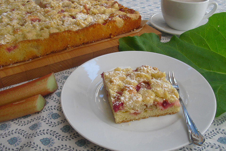 Rhabarber-Streusel-Kuchen