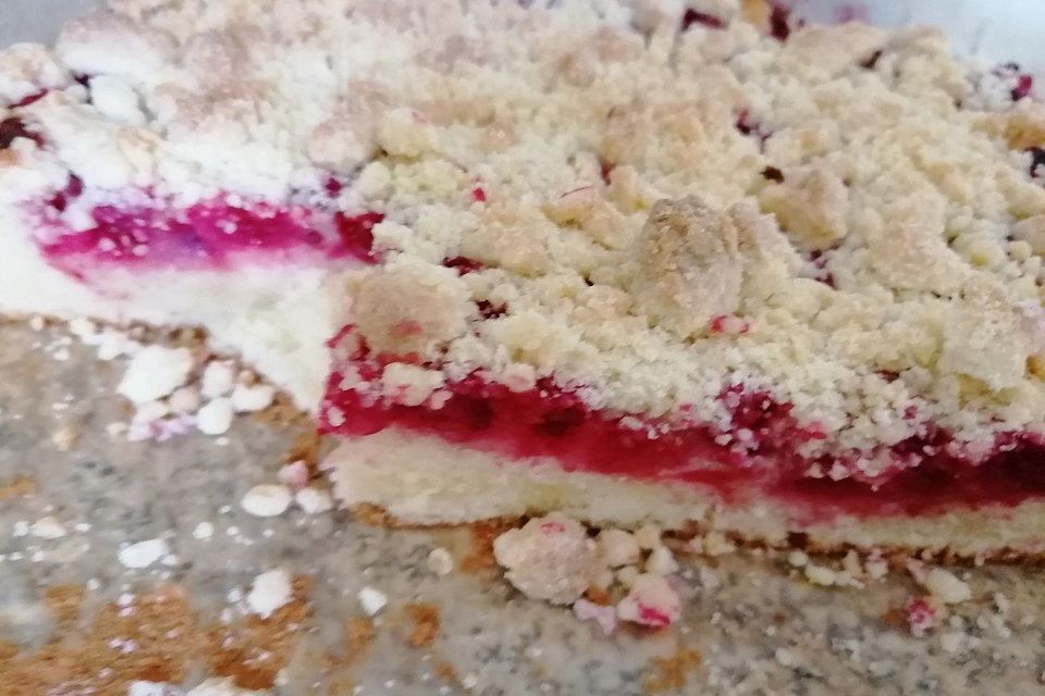 Rhabarber-Streusel-Kuchen