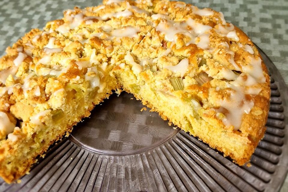 Rhabarber-Streusel-Kuchen