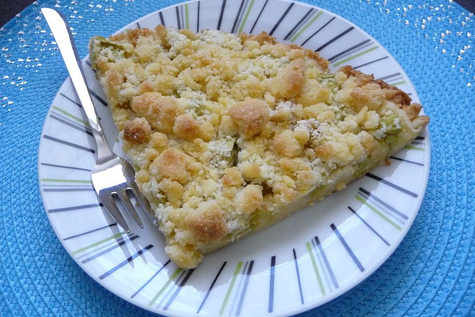 Rhabarber-Streusel-Kuchen