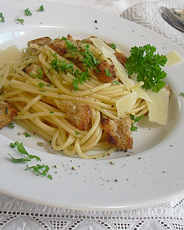 Spaghetti auf sizilianische Art