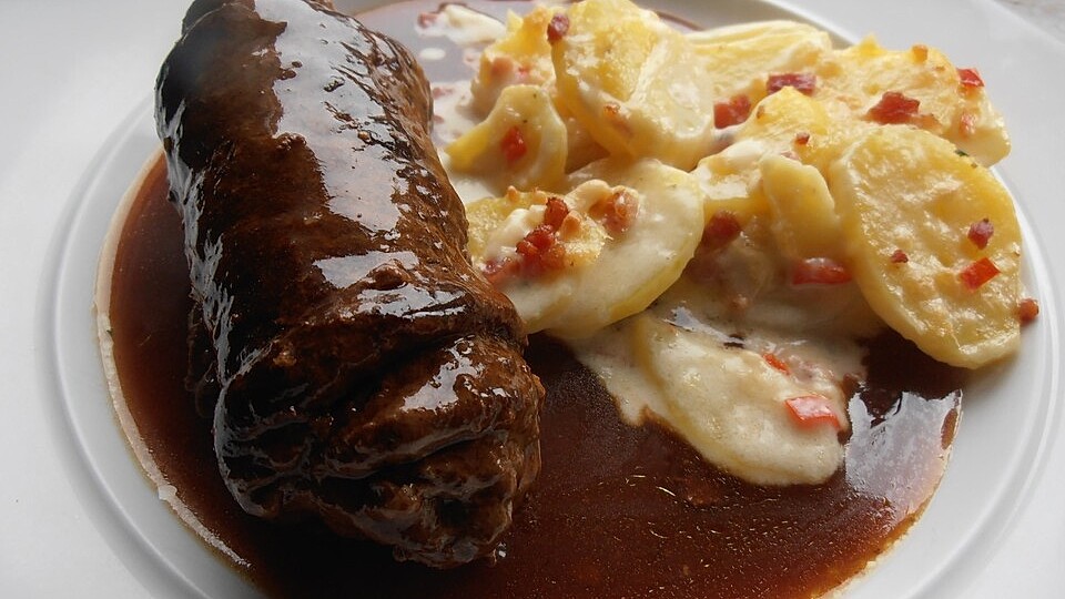 Rinderrouladen in Rotweinsauce von foranangel| Chefkoch