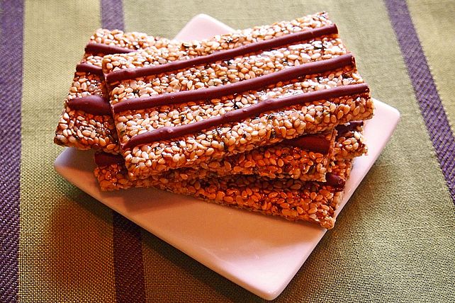 Sesam-Hanf-Riegel von alexs5392| Chefkoch