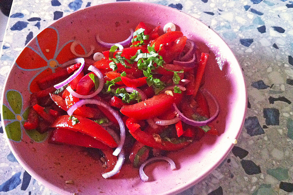 Paprika-Tomatensalat