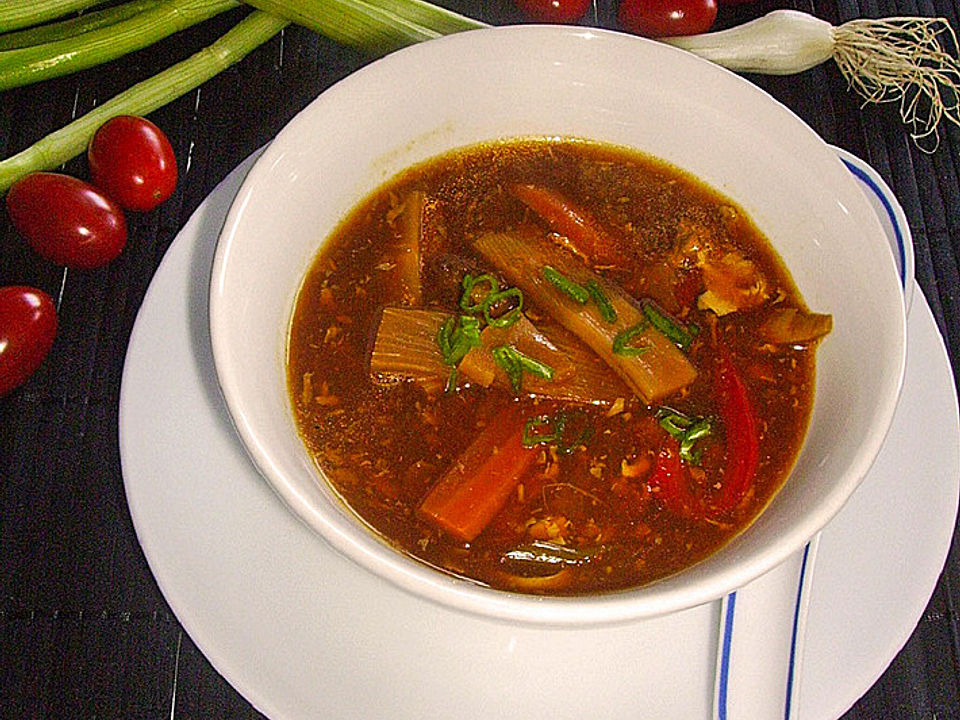 Chinesische süß-sauer-scharfe Gemüsesuppe von Kleinegiulia| Chefkoch