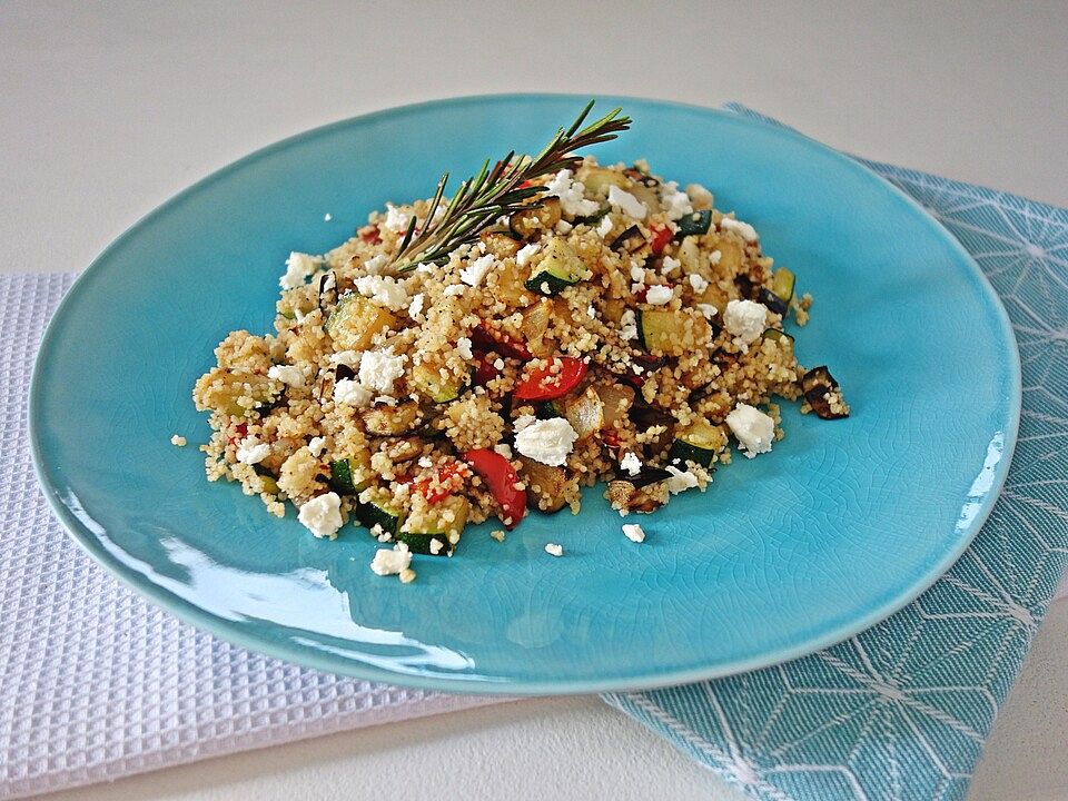 Couscous-Salat mit Zucchini, Aubergine, Feta von dodith| Chefkoch