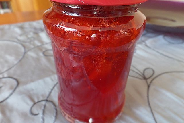 Holunderblüten-Apfel Gelee mit Erdbeerstückchen von schnurzelchen-aus ...