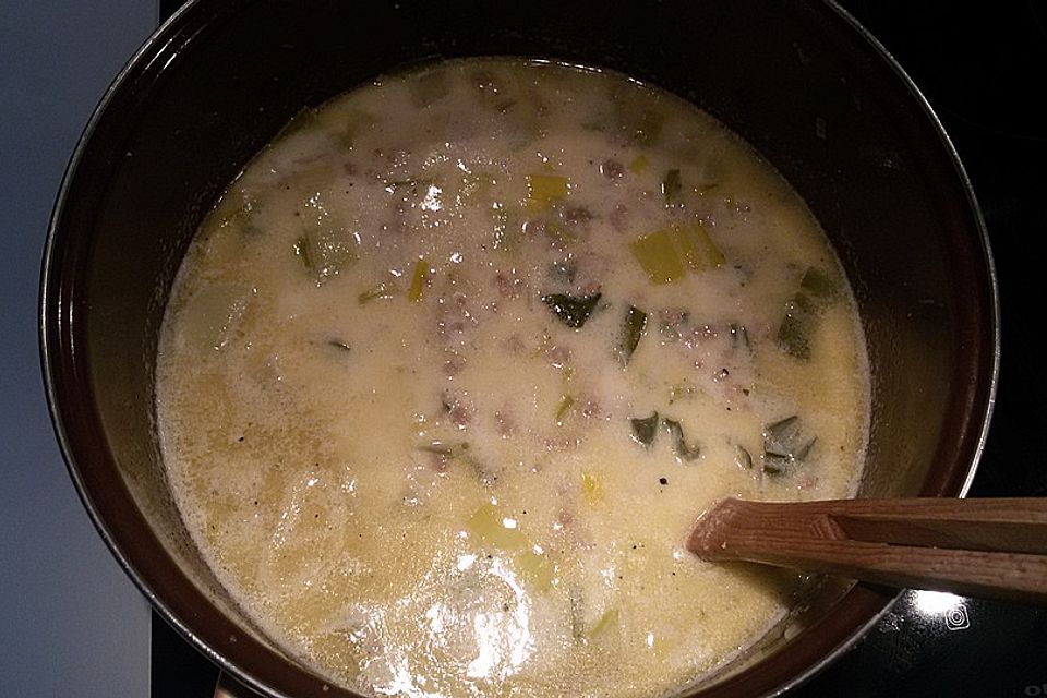 Hackfleischlauchsuppe