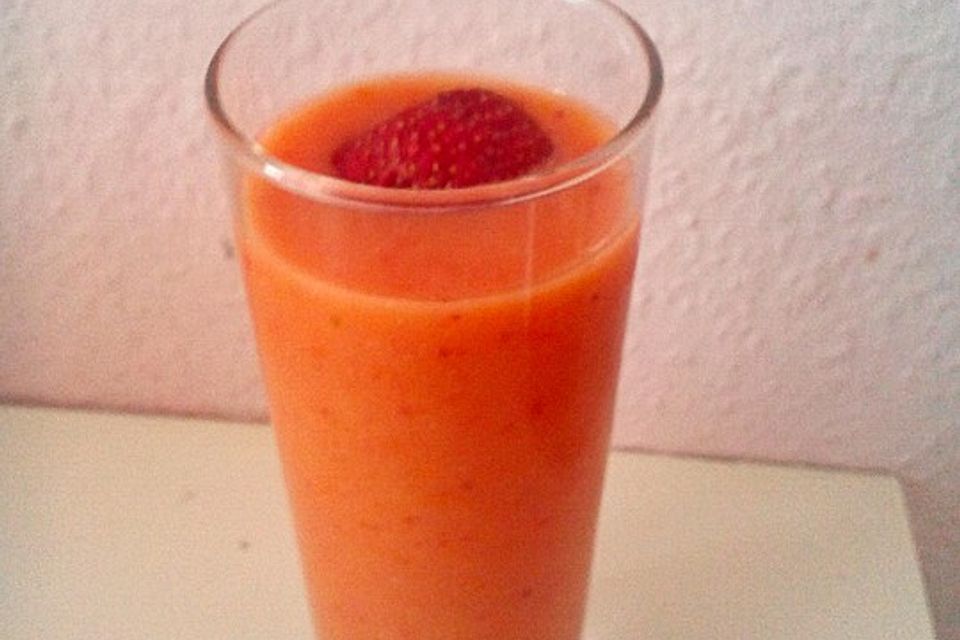 Aprikosen-Erdbeer-Smoothie