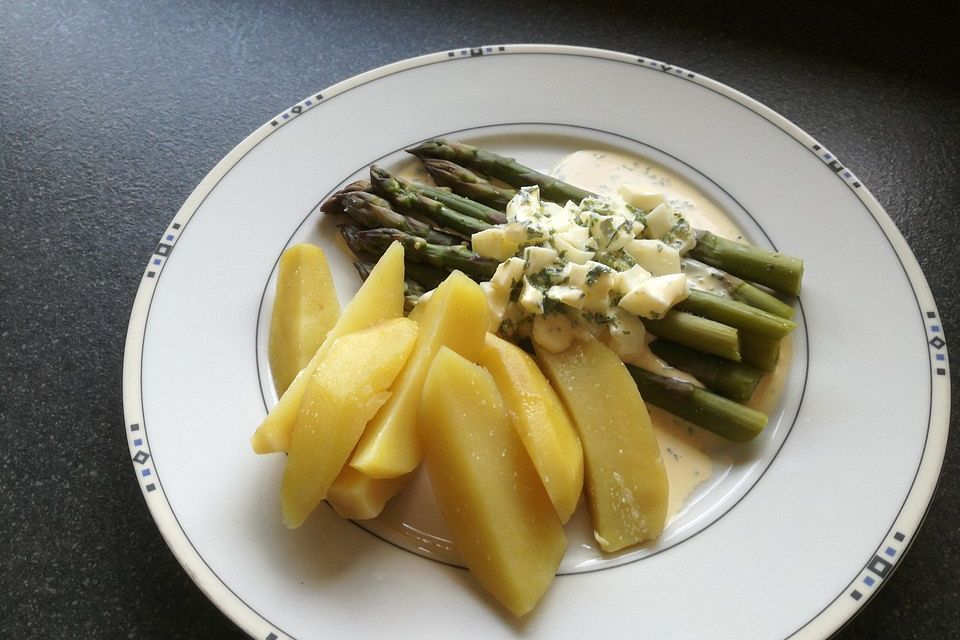 Spargel mit Chicas Bozner Soße