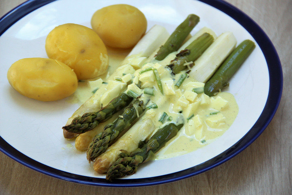 Spargel mit Chicas Bozner Soße