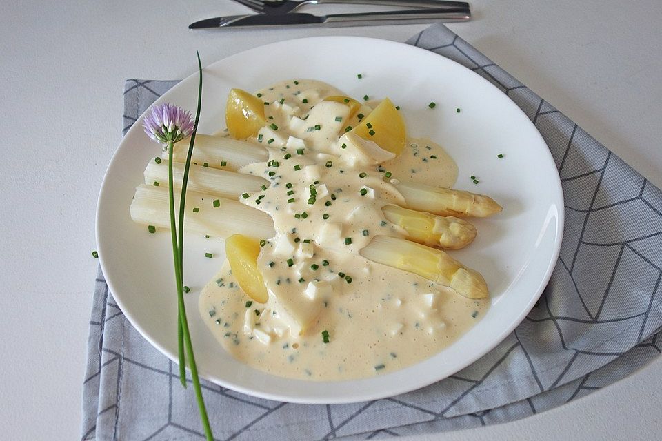 Spargel mit Chicas Bozner Soße