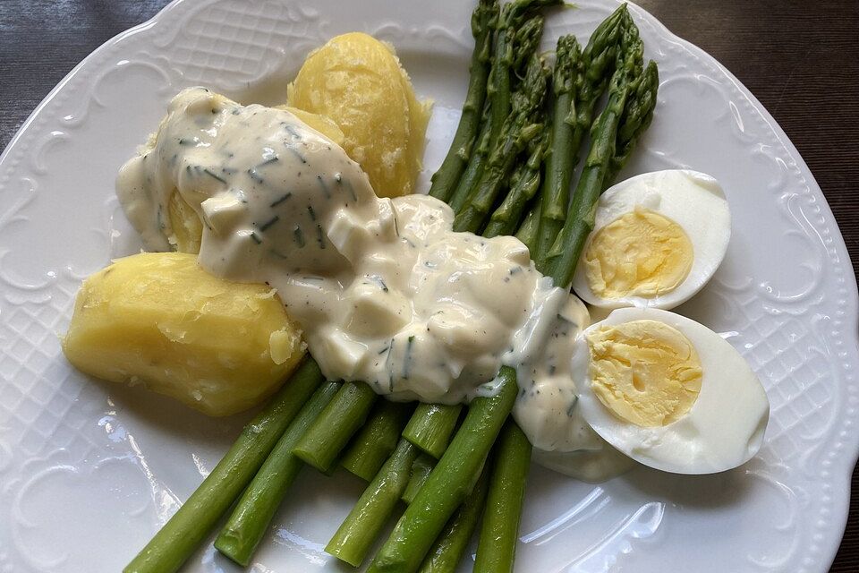 Spargel mit Chicas Bozner Soße