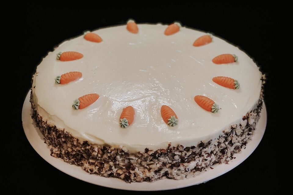 Carrot-Cake mit Lemon Cream Cheese Frosting