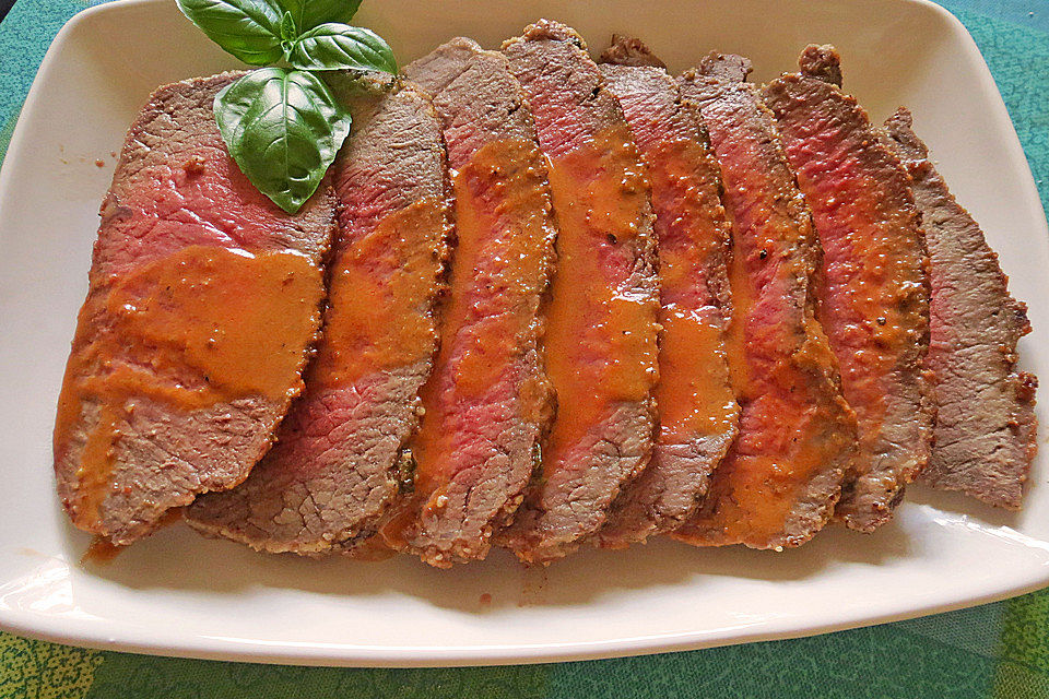 Roastbeef mit Tomatencreme