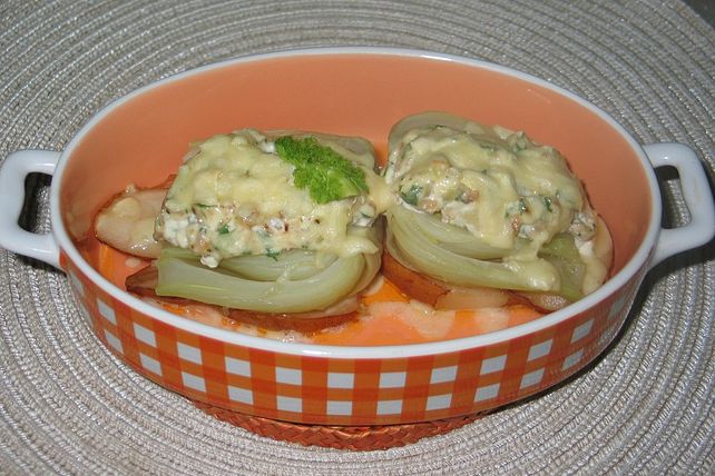 Smokeys gefüllter Fenchel mit Frischkäse und Nüssen von smokey1| Chefkoch