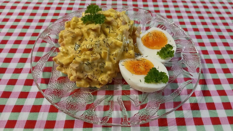 Eiersalat mit Schinken und Gewürzgurken von Bluepony Eiersalat mit Schinken und Gewürzgurken von Bluepony