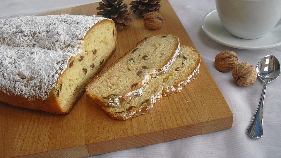 Saftiger Quarkstollen-image