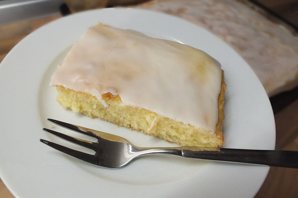Schneller Zitronenkuchen auf dem Blech Schneller Zitronenkuchen auf dem Blech