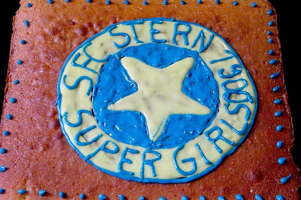 Schneller Zitronenkuchen auf dem Blech Schneller Zitronenkuchen auf dem Blech