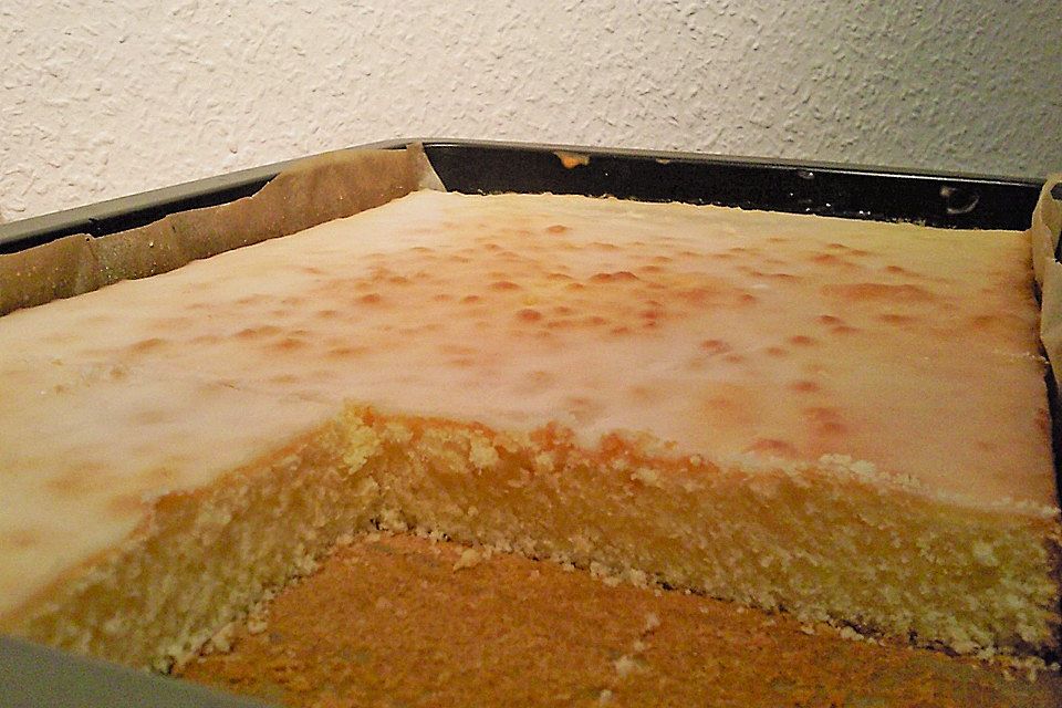 Schneller Zitronenkuchen auf dem Blech Schneller Zitronenkuchen auf dem Blech