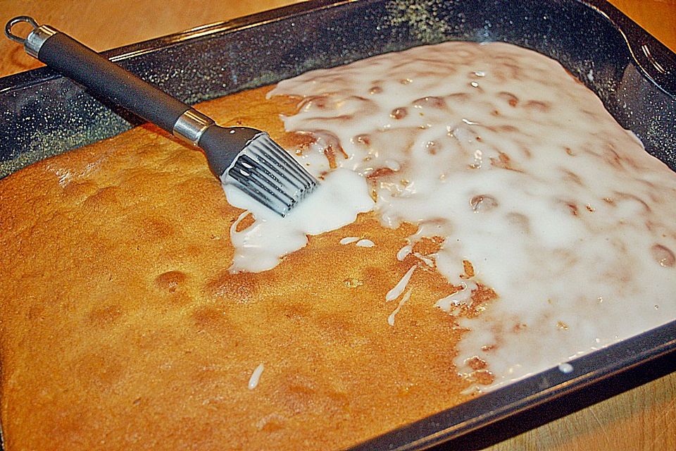 Schneller Zitronenkuchen auf dem Blech Schneller Zitronenkuchen auf dem Blech