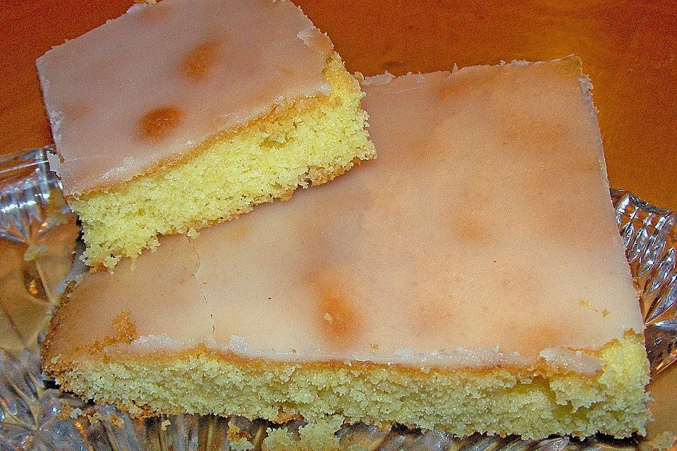 Schneller Zitronenkuchen auf dem Blech Schneller Zitronenkuchen auf dem Blech