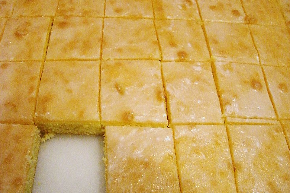 Schneller Zitronenkuchen auf dem Blech Schneller Zitronenkuchen auf dem Blech