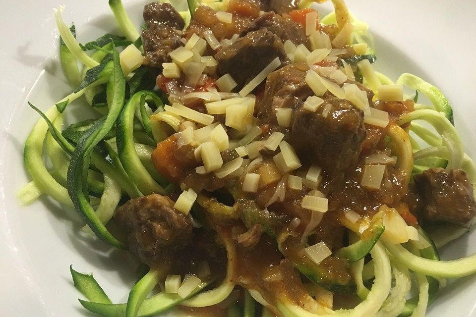 Zucchini-Nudeln Low Carb