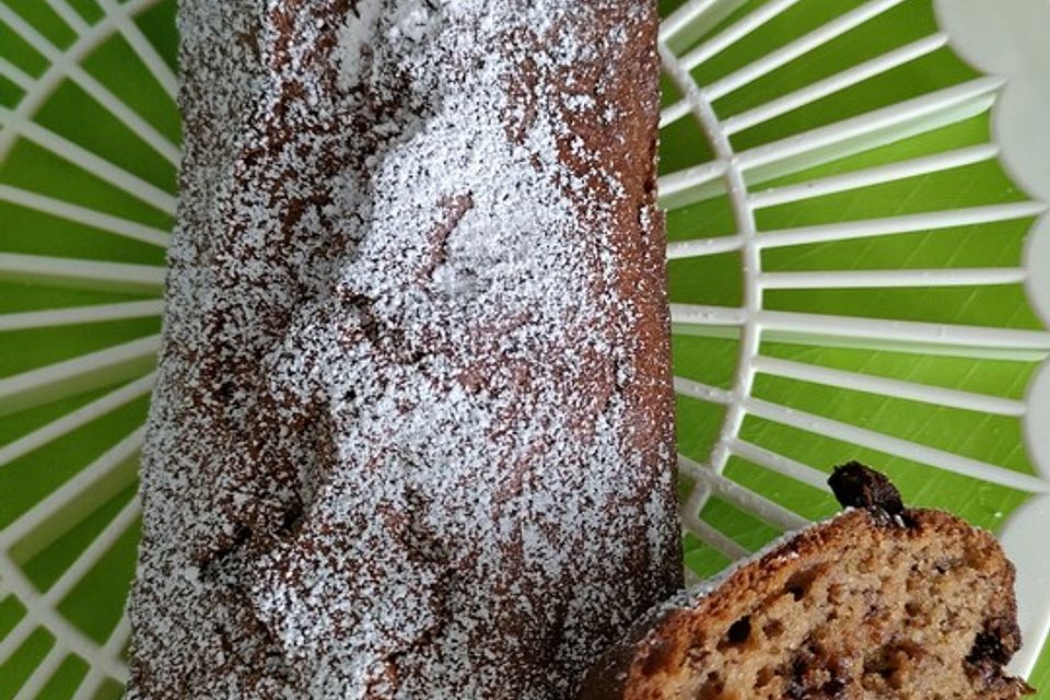 Schoko-Bananenbrot mit Joghurt