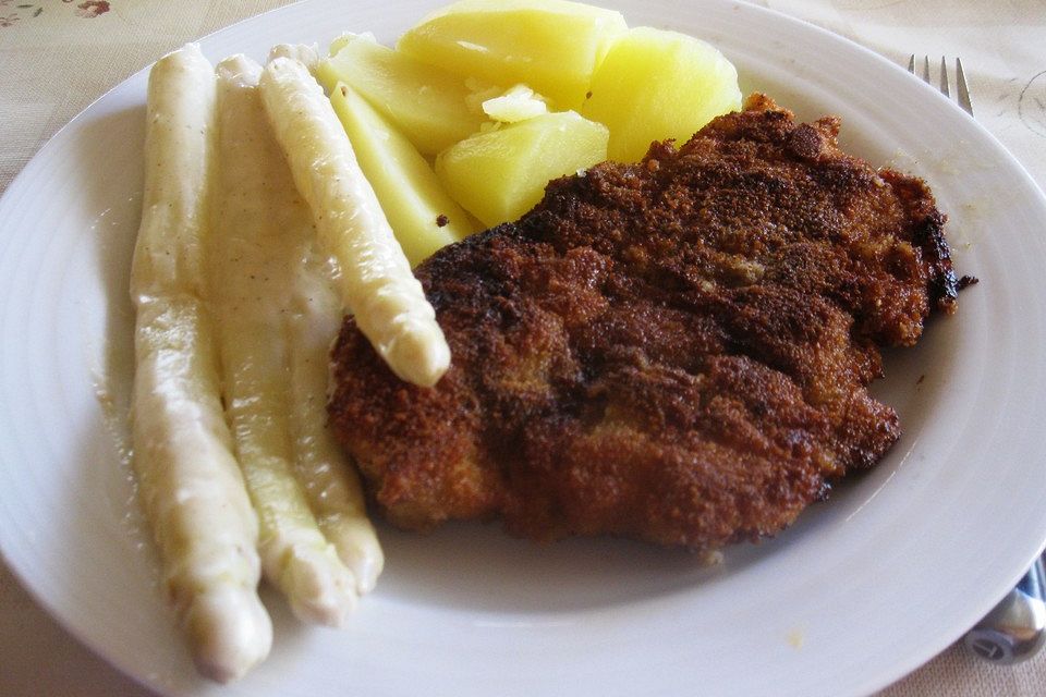 Knusperschnitzel mit Spargel und Kartoffelgratin