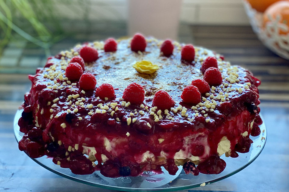 Waffeltorte mit Roter Grütze