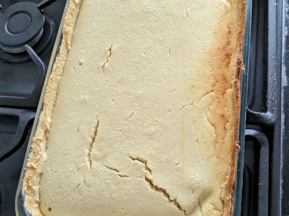 Gebackener Käsekuchen mit versunkenen Kirschen von isabelle-sievers ...