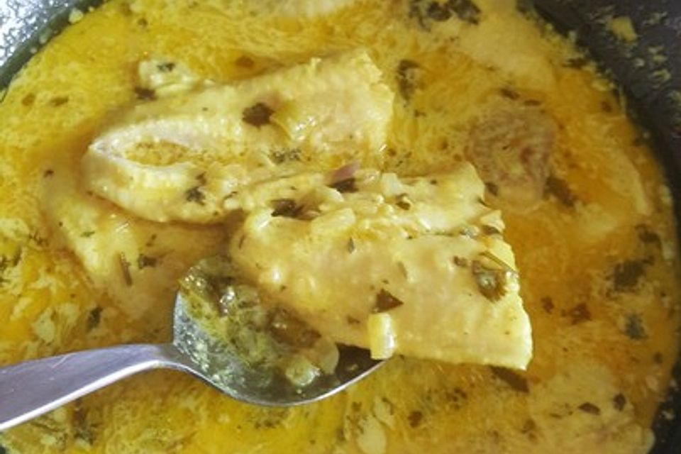 Fischcurry auf Goa-Art