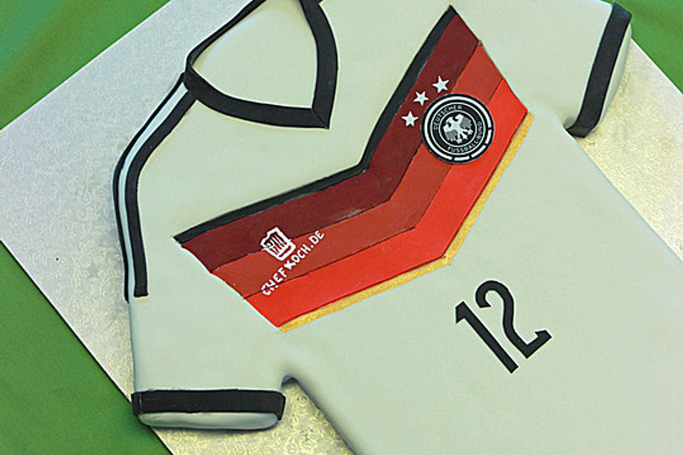 Trikot-Torte zur WM 2014