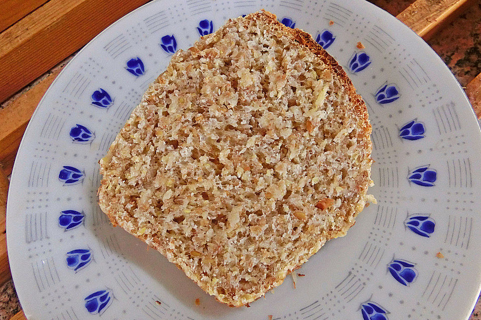 krümeltigers Zucchini-Leinsaat-Brot