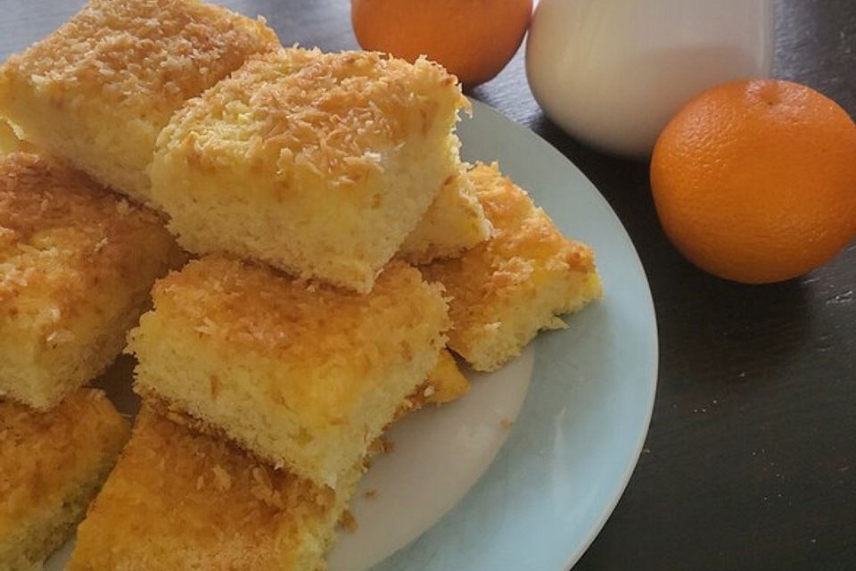 Kokos-Orangenkuchen mit Buttermilch